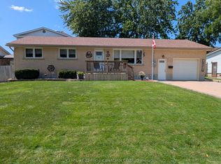 252 Rapley St, Strathroy Caradoc, ON N7G3E6