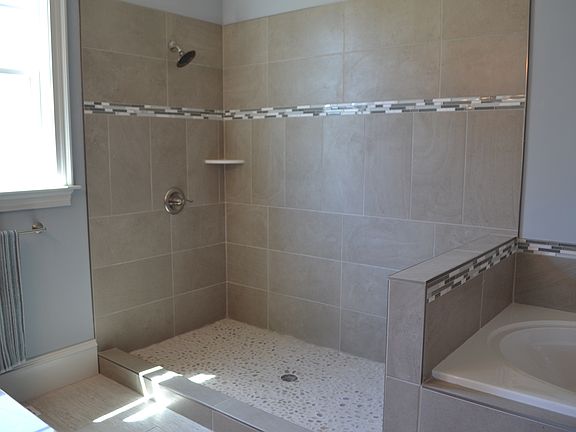 2nd image of 3662 Bayedge Ln