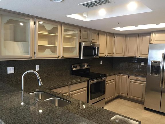 2nd image of 10776 N 112th Pl