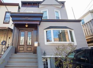 227 Jane St, Weehawken, NJ 07086