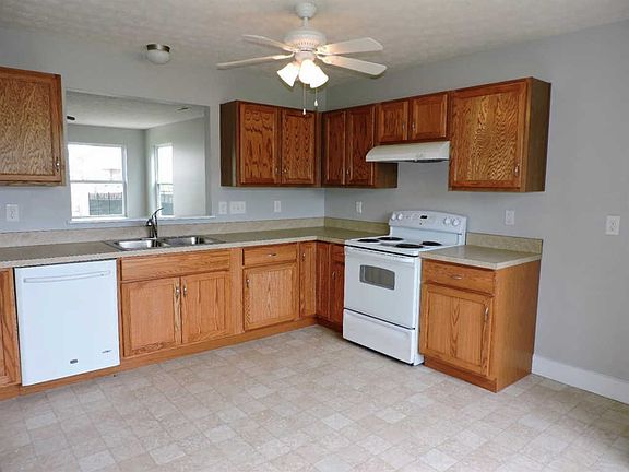 3rd image of 243 Hennepin Dr