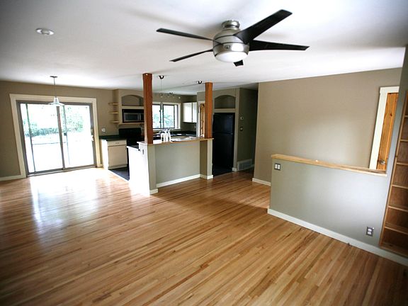 2nd image of 3540 Dartmouth Ave