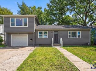 169 15th St, Osawatomie, KS 66064