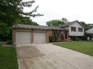 4266 Fowler Dr, Bellbrook, OH 45305