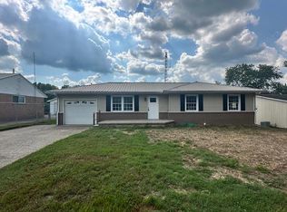 1523 Corum Dr, Madisonville, KY 42431