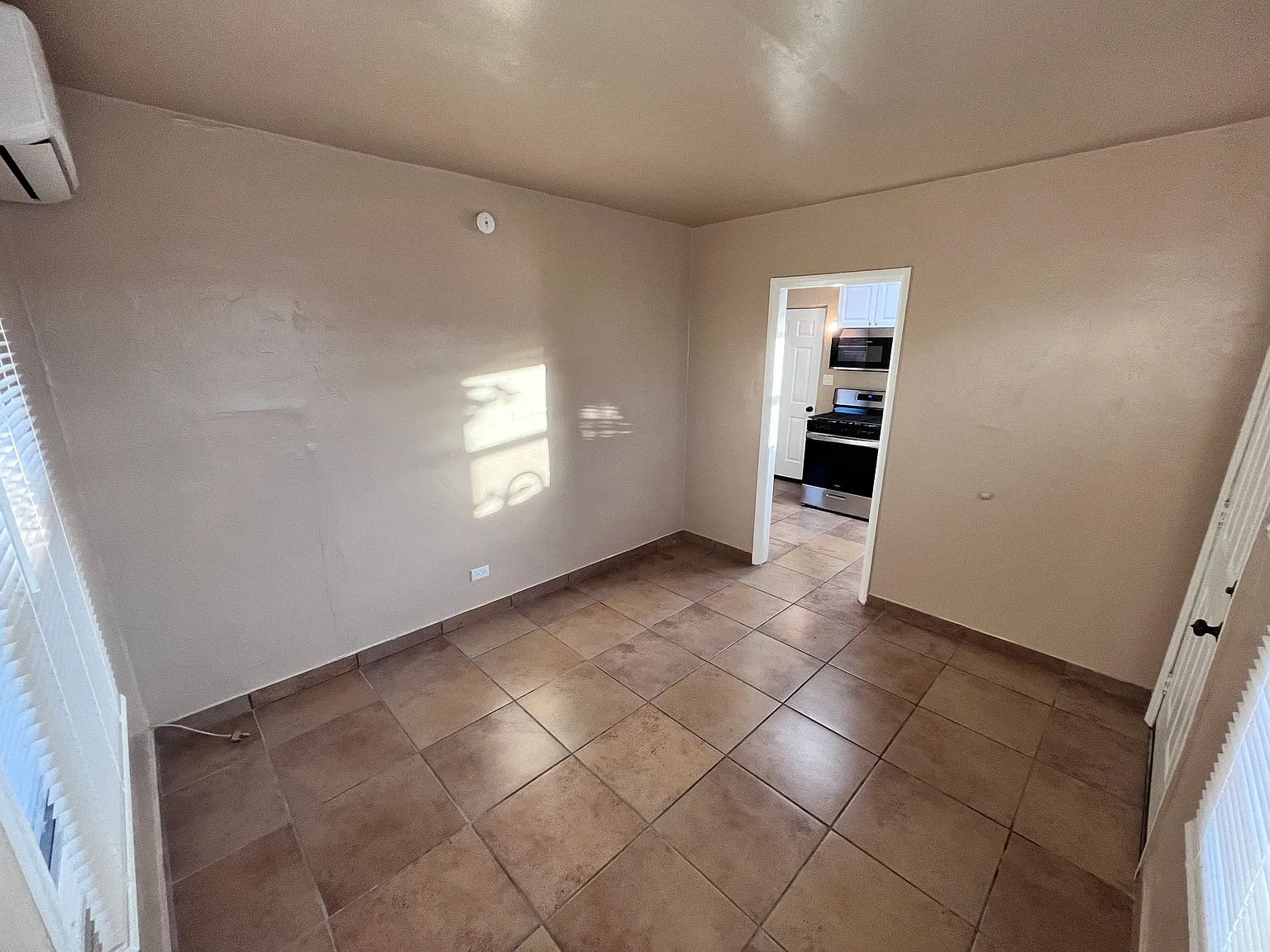 1 bed, 470 sqft, $750 — Photo 3
