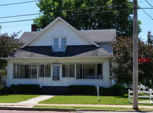 2228 3rd St, Peru, IL 61354