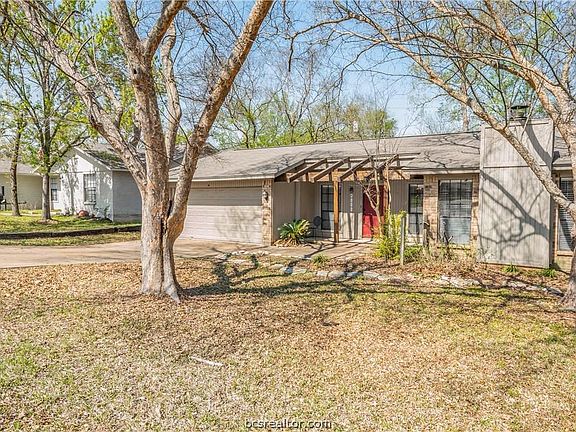 2nd image of 4035 Green Valley Dr