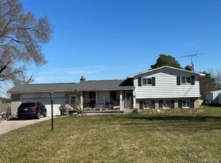 3365 S Elms Rd, Swartz Creek, MI 48473