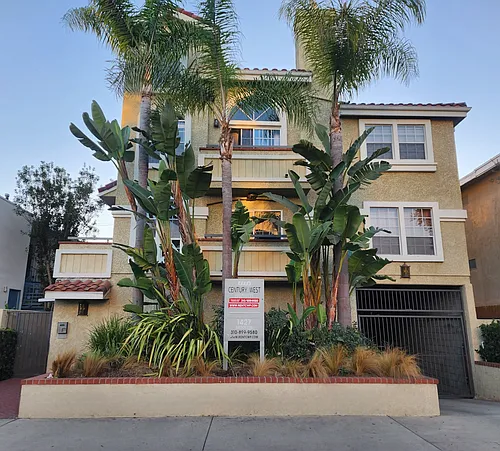 1427 Brockton Ave #204 Photo 1