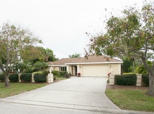 8064 Estates Dr, Sarasota, FL 34243