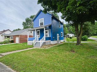 420 E North Ave, East Palestine, OH 44413