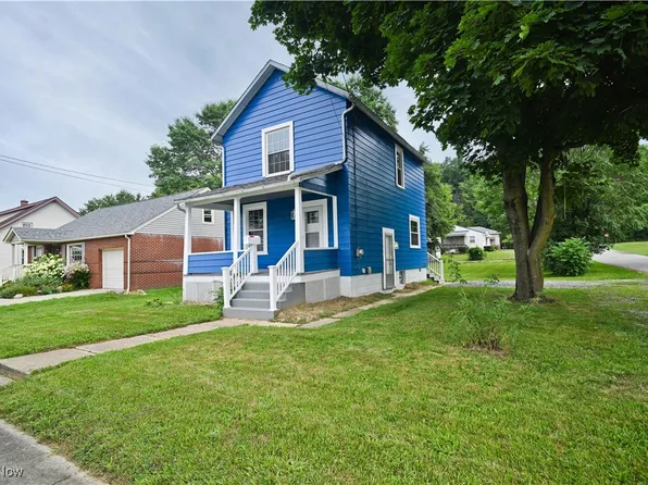 420 E North Ave, East Palestine, OH 44413