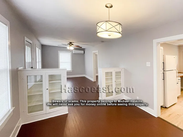1/2 E Lamar St — Photo 4