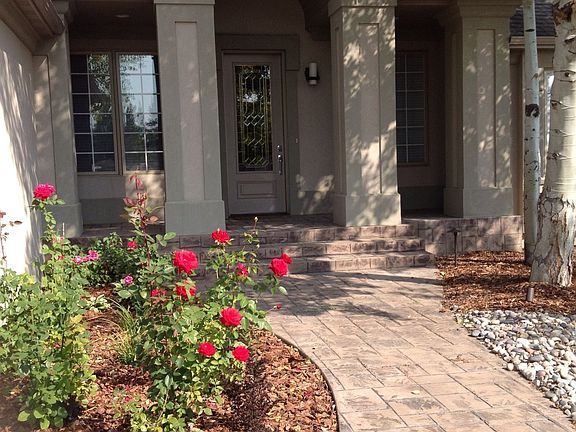 3rd image of 1595 Westridge Cir