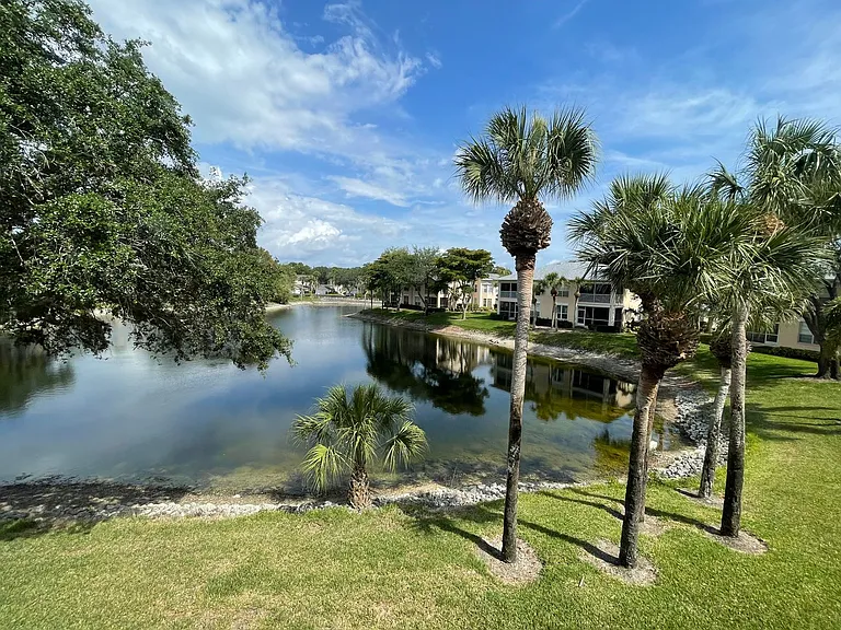 440 Wiggins Lake Ct #201 — Photo 26