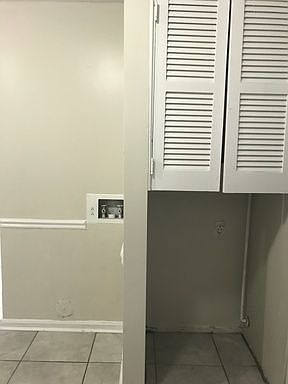 5th image of 1489 Longdale Dr