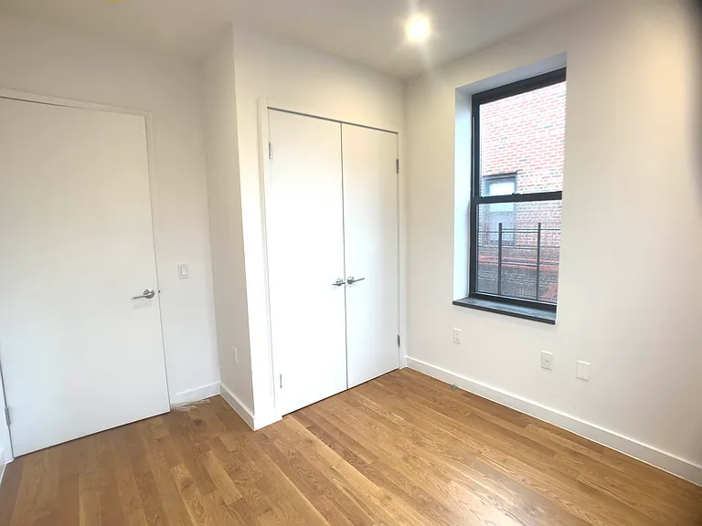 3971 Gouverneur Ave #3F — Photo 9