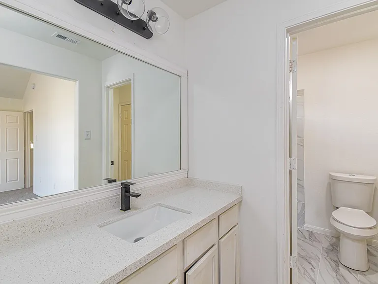 30611 Country Meadows Dr — Photo 22