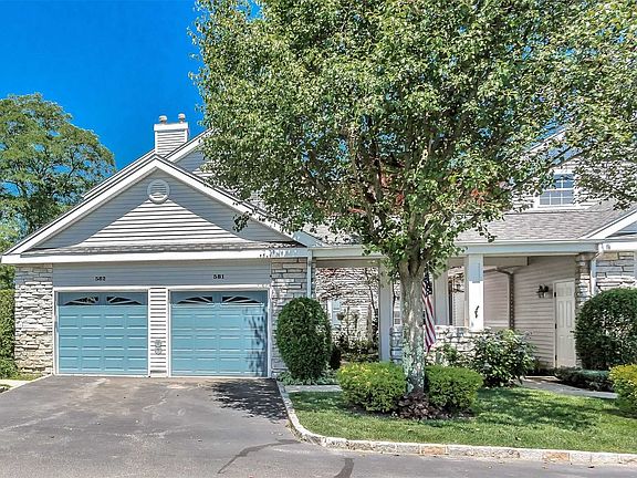 2nd image of 582 Mirror Pond Ct