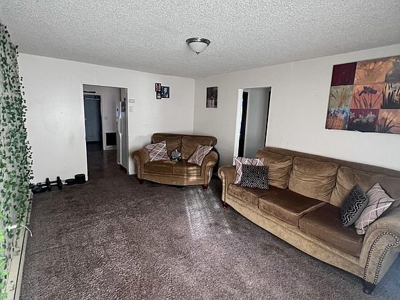 5th image of 1705 Pleasant Ave APT C