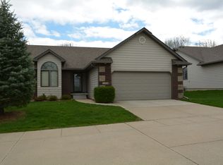 1204 8th St SE, Altoona, IA 50009