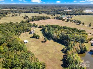 1725 Woods Rd, Chester, SC 29706