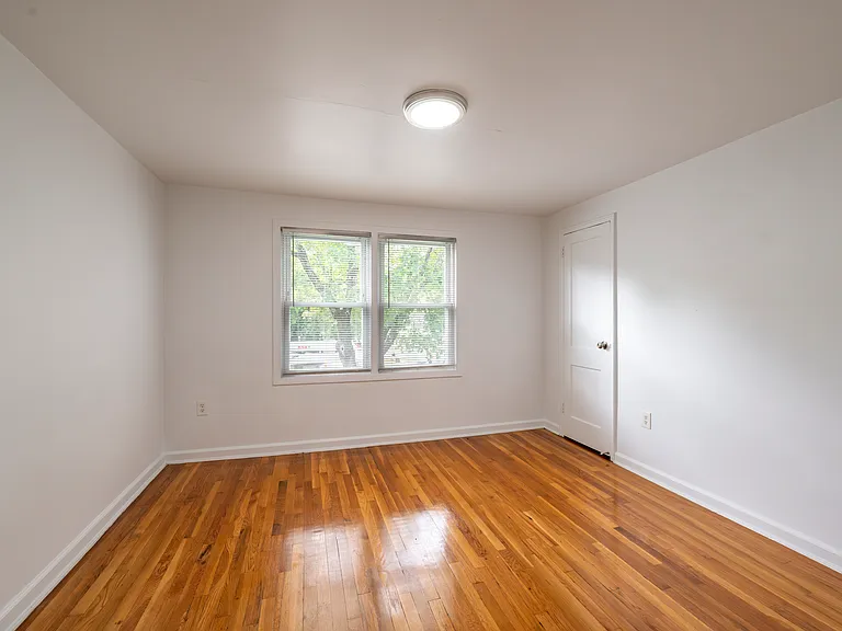 West Gate Townhomes — Photo 22