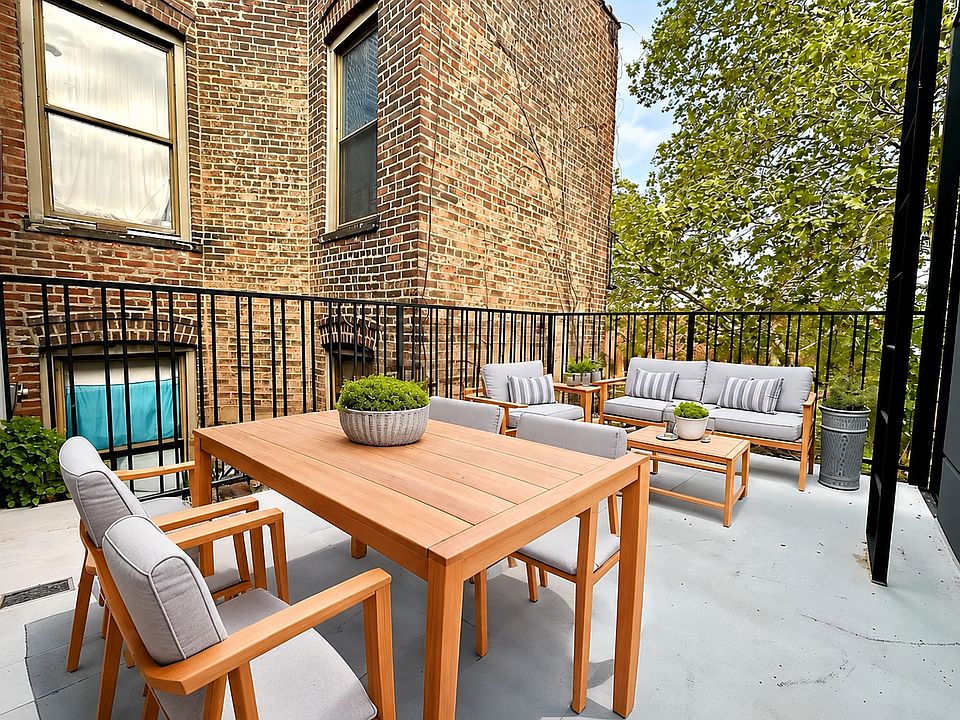 1st image of 431 Columbia St #2