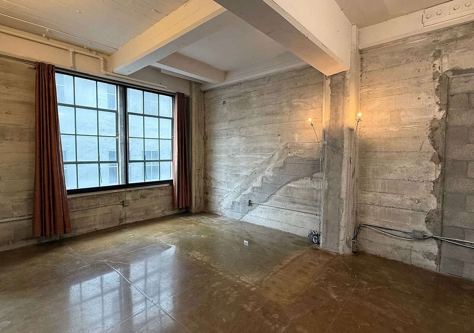 Epic REA - 2 Bed / 1 Bath Loft-Style Unit at Historic Mint Plaza — Photo 2