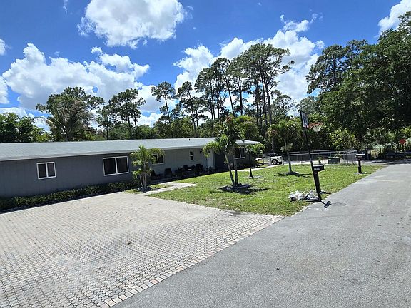 2nd image of 5984 Orange Road