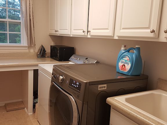 Cabinets, Counter, Sink