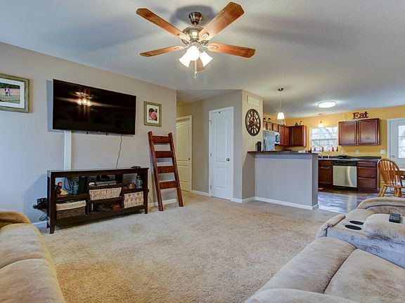 4th image of 2204 Bernhurst Dr