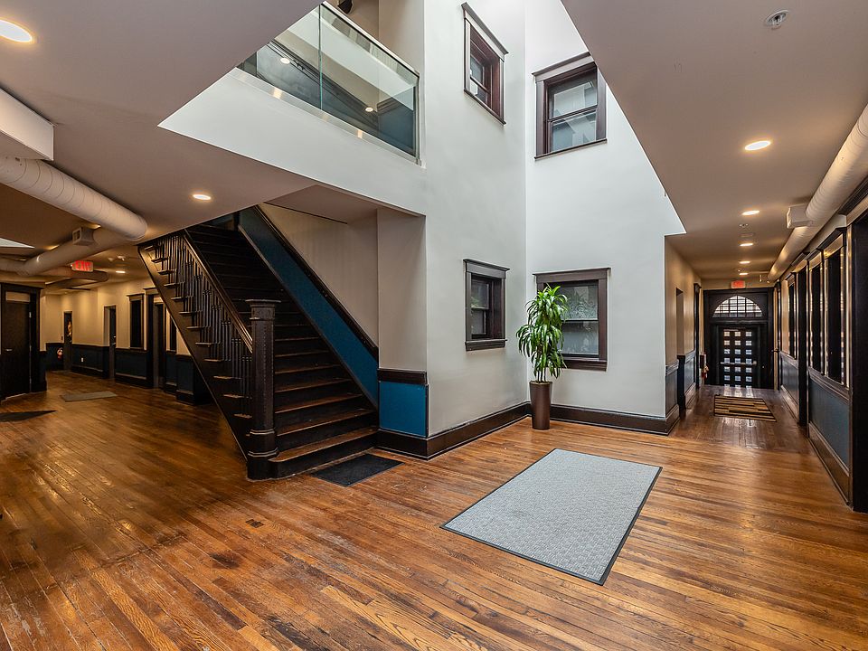 1st image of 1702 W 28th St #0B-1Ba-607Sqft