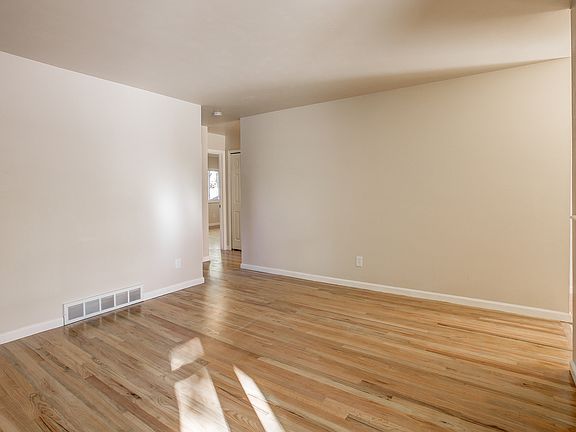 5th image of 1202 Wynkoop Dr