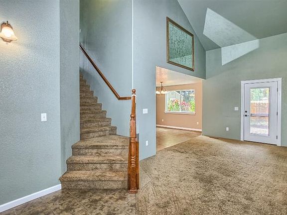 5th image of 529 Antilles Ln