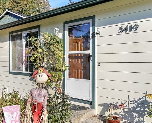 4th image of 5419 64th Ave NE