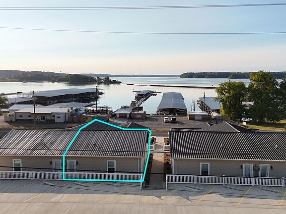 3rd image of 1730 Lake Barkley Dr Unit F
