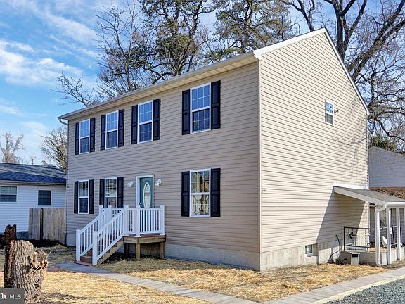 3rd image of 8077 Catherine Ave