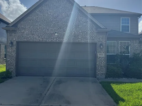 8814 Alpine Wood Way, Rosharon, TX 77583