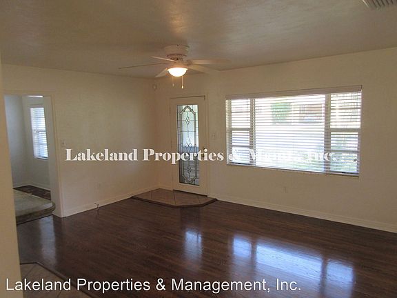 4th image of 2219 S Lincoln Ave