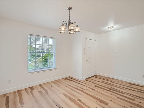 5th image of 328 Prairie Verbena Dr