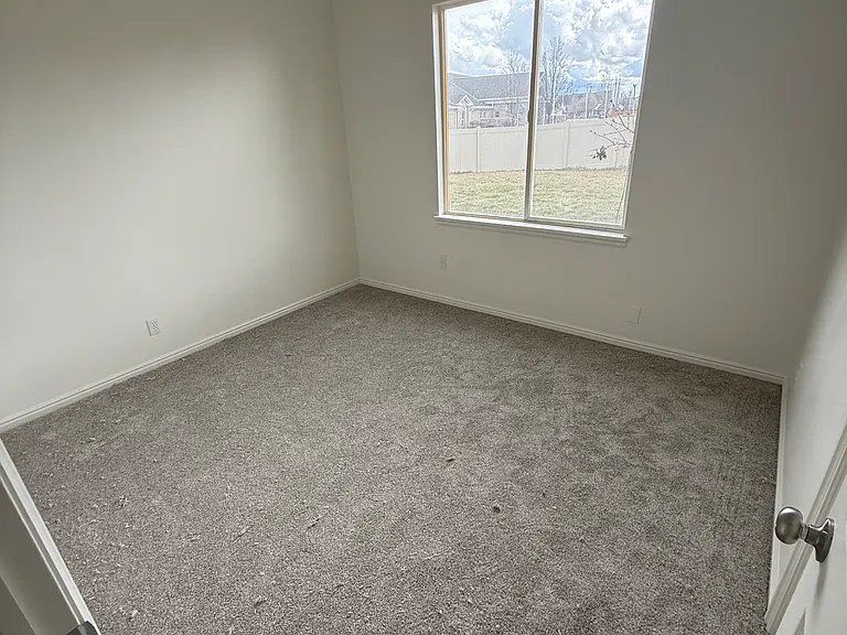 21 N Country Bend Rd — Photo 14
