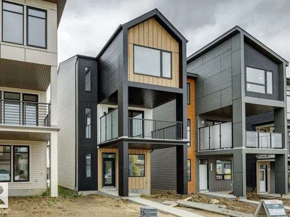 436 31st St NW, Edmonton, AB T6T 2C7