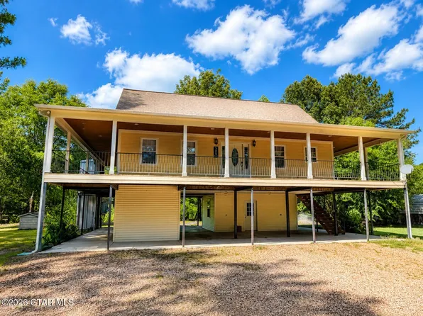 505 Waterway Dr, West Point, MS 39773