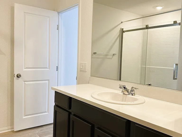 7631 Dewey Dr — Photo 8