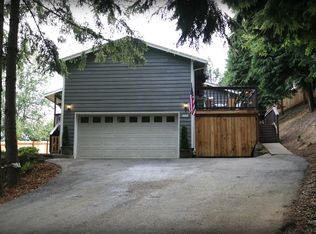 945 Korsmo Dr, Clatskanie, OR 97016