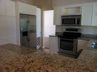 9825 Sandringham Gate, Naples, FL 34109