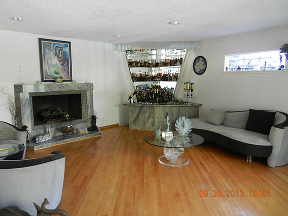 3rd image of 1806 Hillcrest Ave