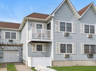 123 61st Bch Unit 82, Arverne, NY 11692
